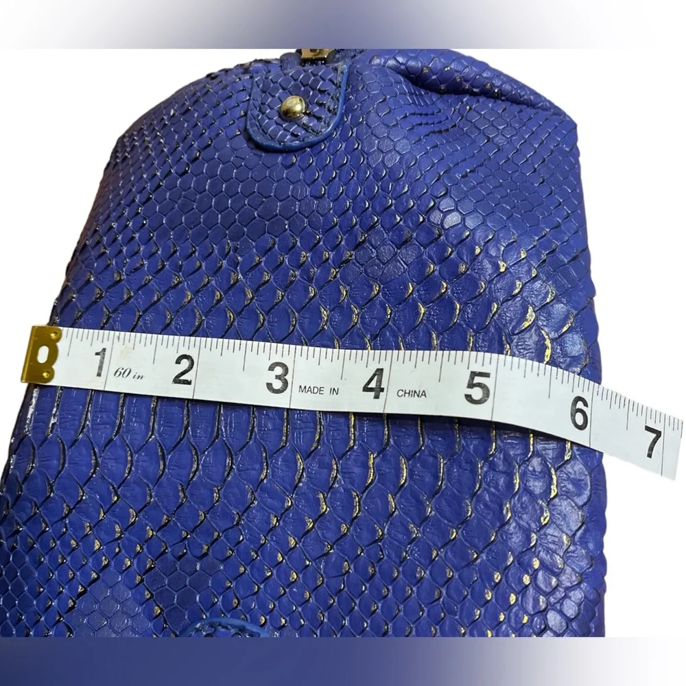 V Italia unused blue